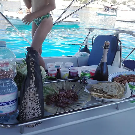 Scugnizza Botel Napoli